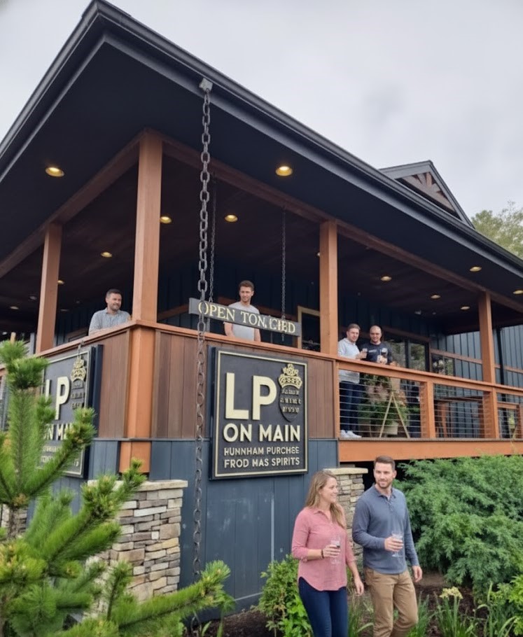 LP on Main Banner Elk